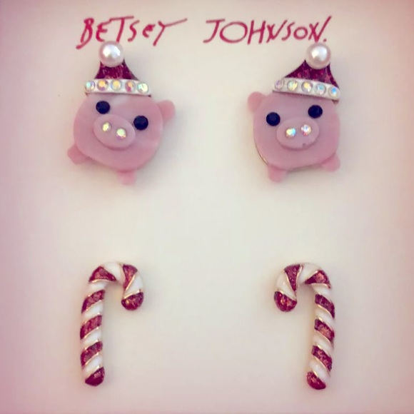 New Betsey Johnson  Winter Stud Studs Set of 4 Earrings - Picture 9 of 11